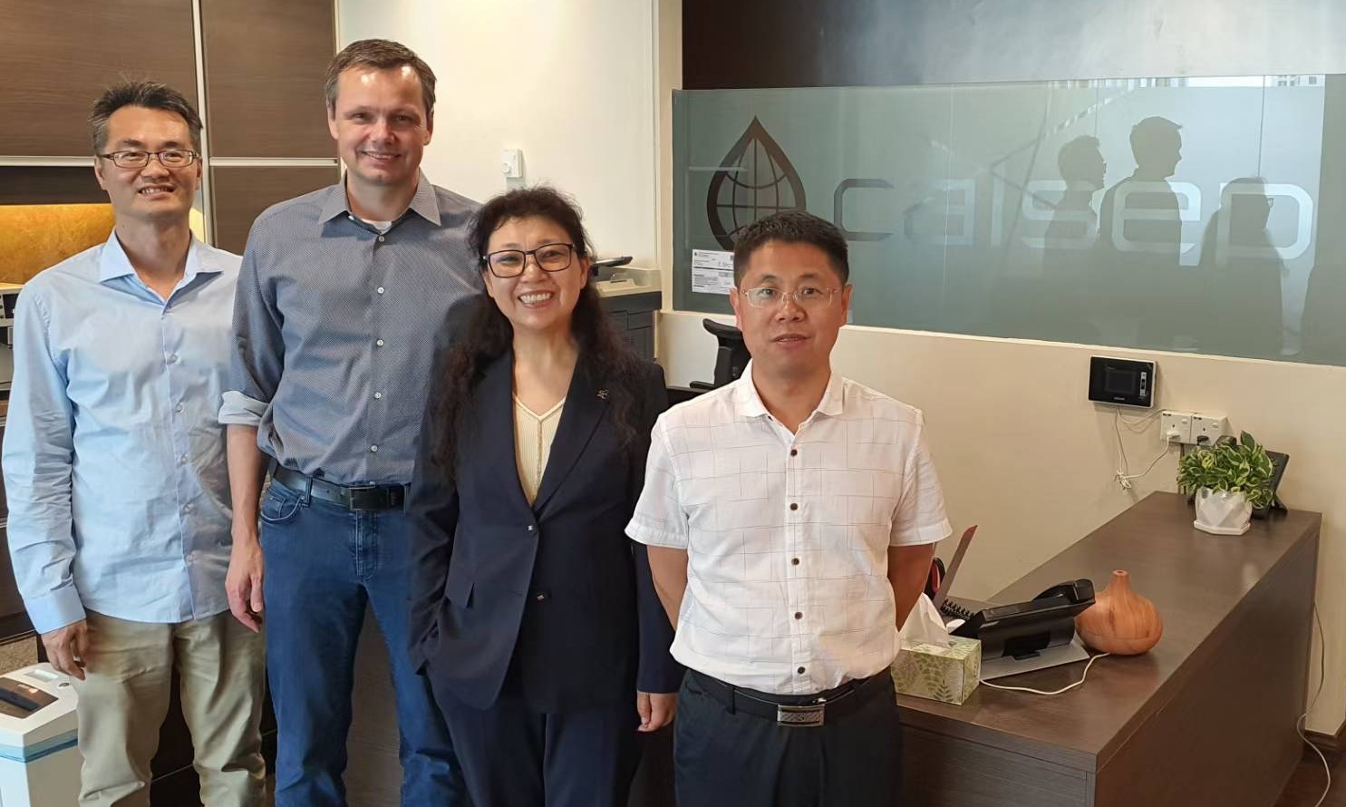 北京嘉城恒业董事长赴马来西亚与丹麦 CALSEP 公司会面,双方就深化合作达成共识